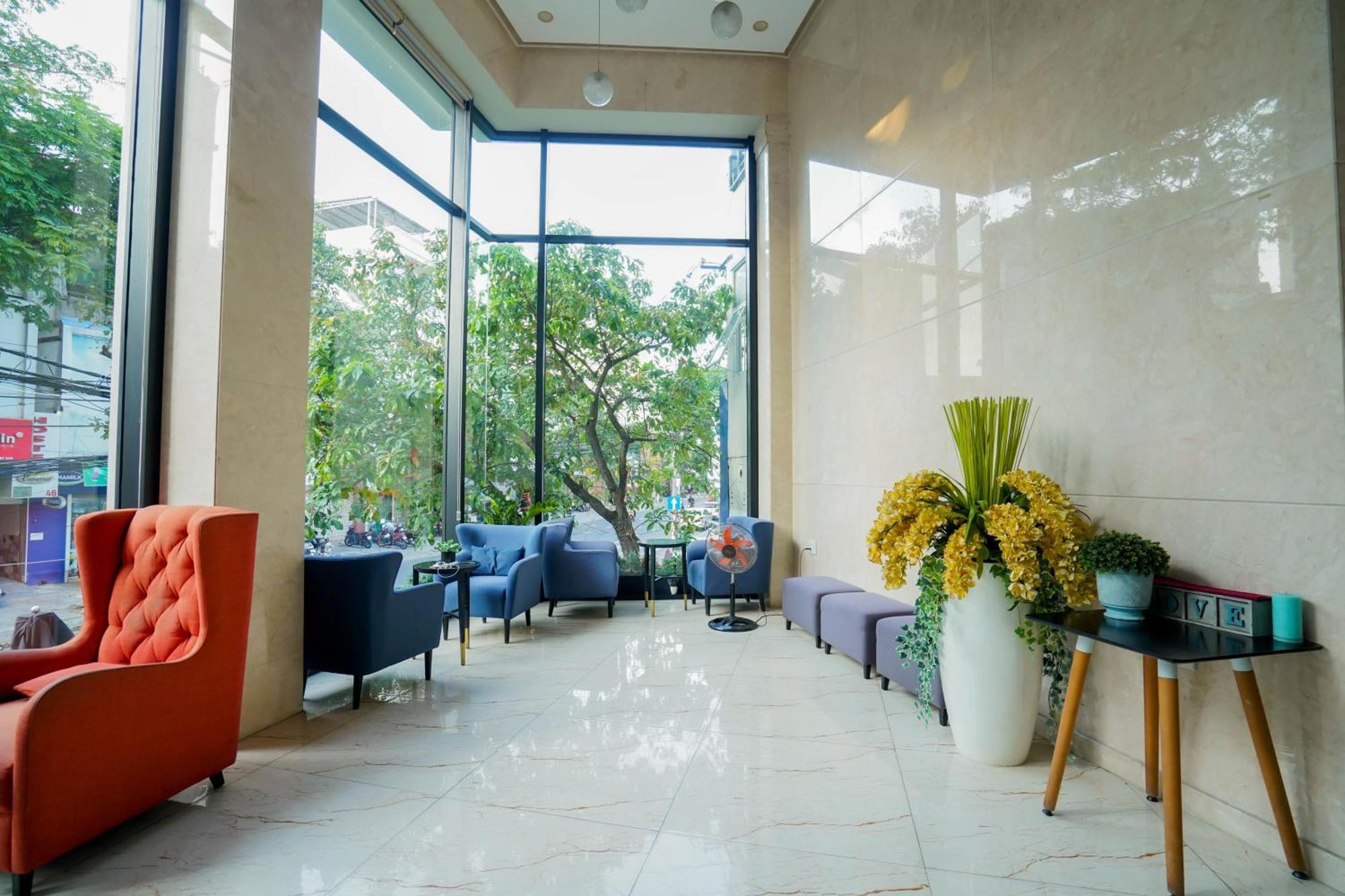 เซ็นทรัล โฮเต็ล แอนด์ สปา ดานัง Hotel ภายนอก รูปภาพ