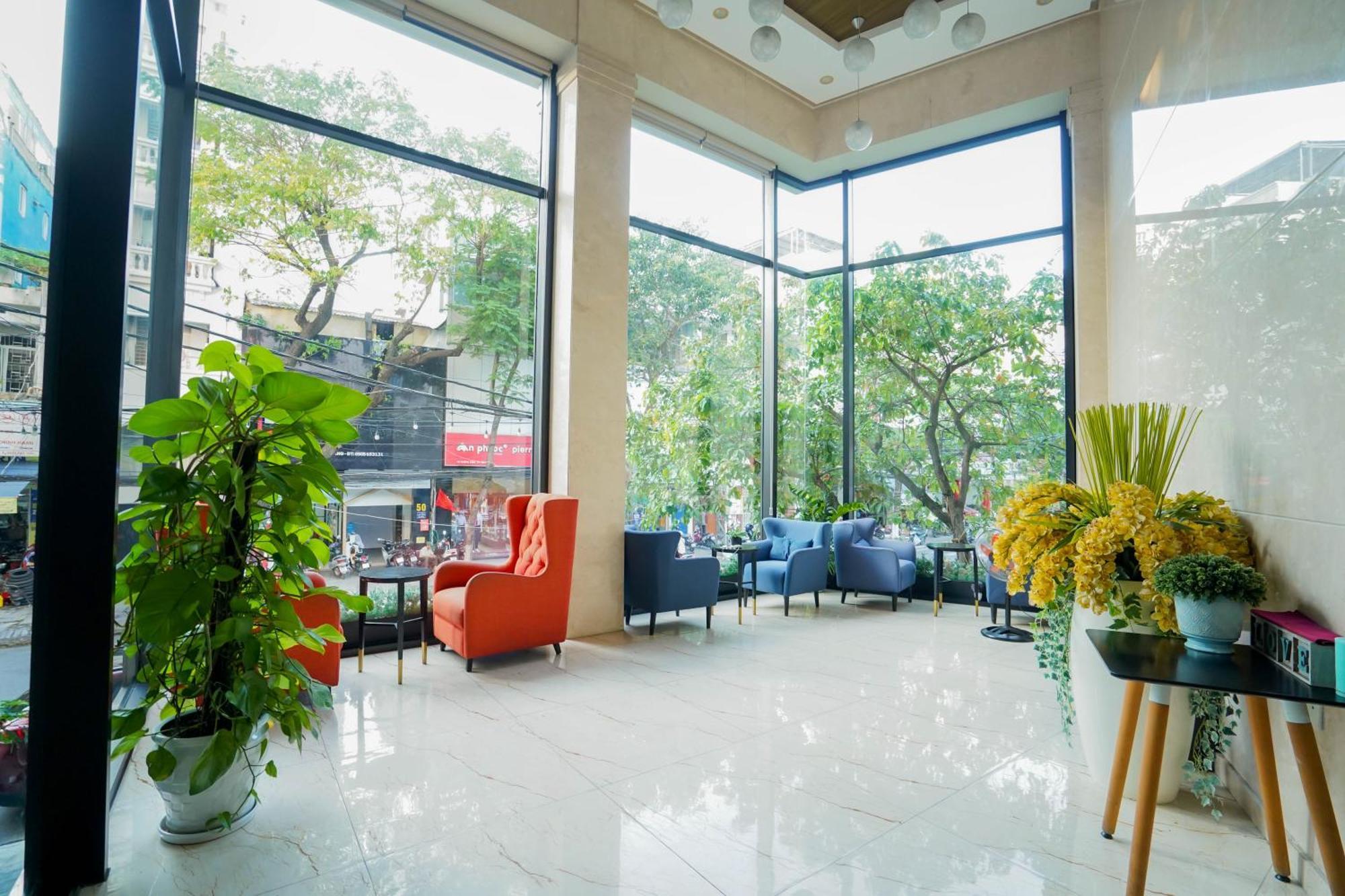 เซ็นทรัล โฮเต็ล แอนด์ สปา ดานัง Hotel ภายนอก รูปภาพ