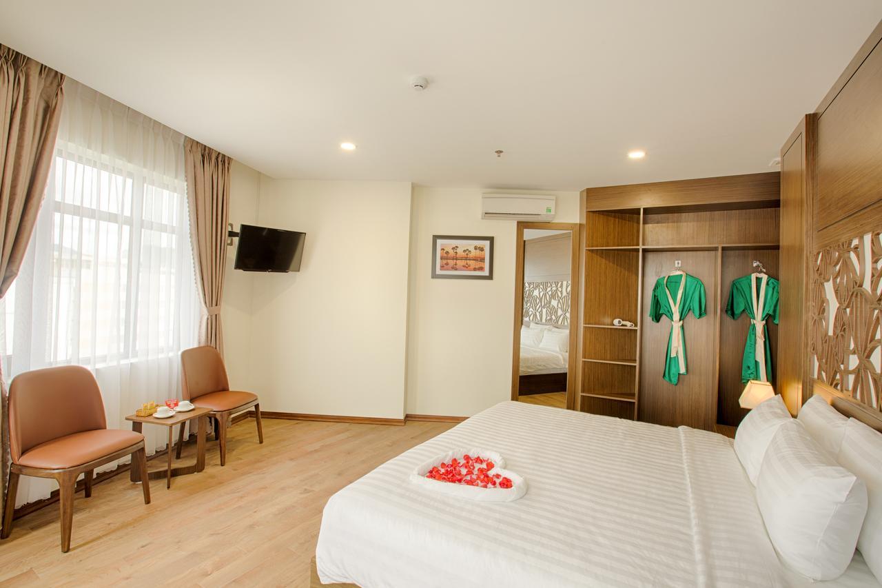 เซ็นทรัล โฮเต็ล แอนด์ สปา ดานัง Hotel ภายนอก รูปภาพ